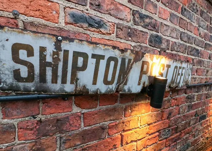 The Old Post Office * ヨーク